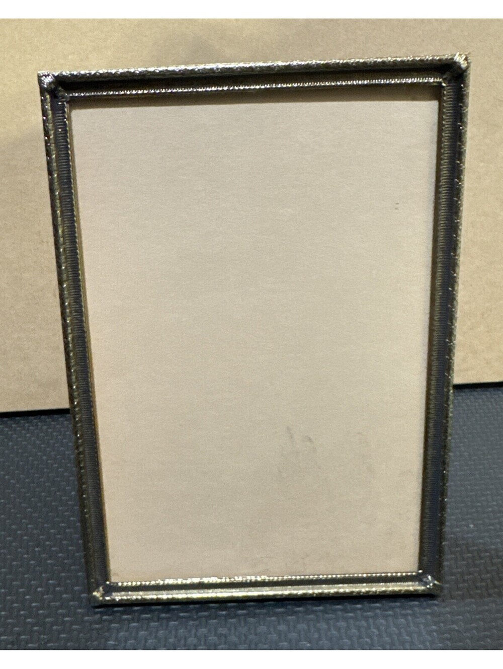 Vintage 5” X 7” Gold Toned Metal Picture Frame Free Standing | Wall Hang